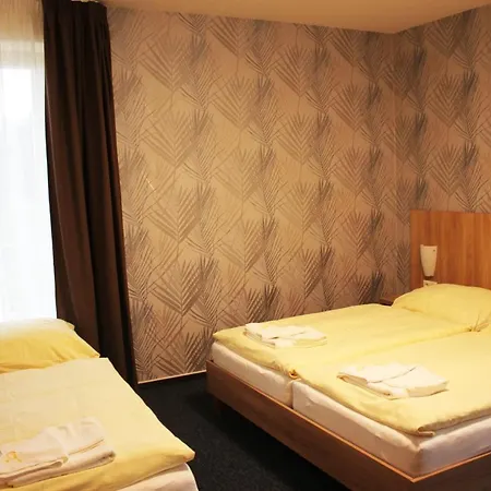 Helios 3* Lipová-lázně