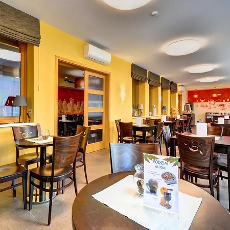 Helios Hotel 3*