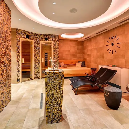 Helios Hotel Lipowa–Łaźnie