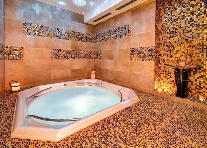 Helios Otel Lipová-lázně